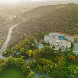 Essentia Luxury & ***** Udaipur